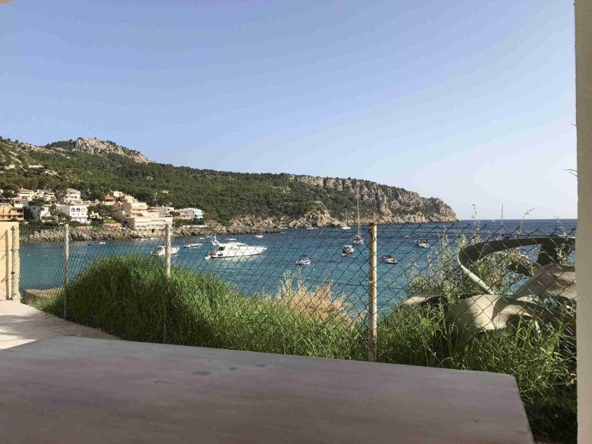 Apartamento Hébergement front de mer Sant Elm Exterior foto