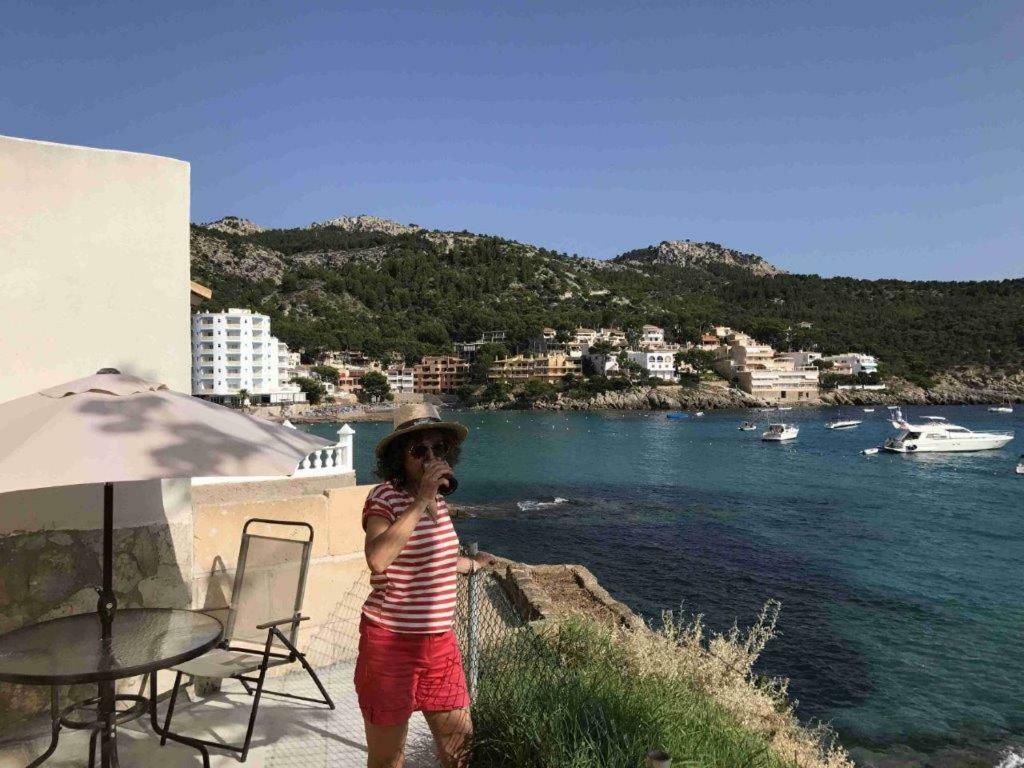 Apartamento Hébergement front de mer Sant Elm Exterior foto