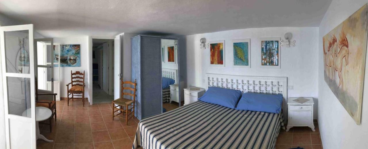 Apartamento Hébergement front de mer Sant Elm Exterior foto